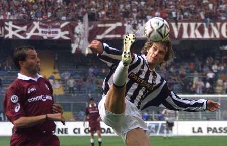 英媒：伊万-托尼不太可能1月回英超，也不太可能踢世界杯