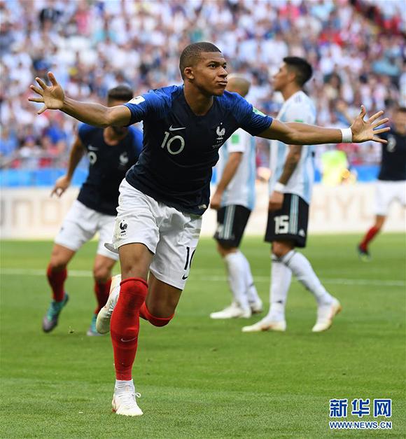 罗尔费斯：维尔茨是团队型球员，利物浦未形成整体他无法发挥