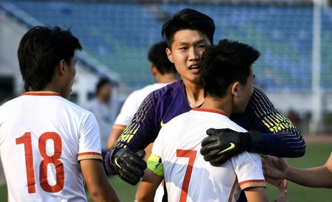 亚冠精英战报：高明锡破门，金大元点射扳平，江原2-2武里南联