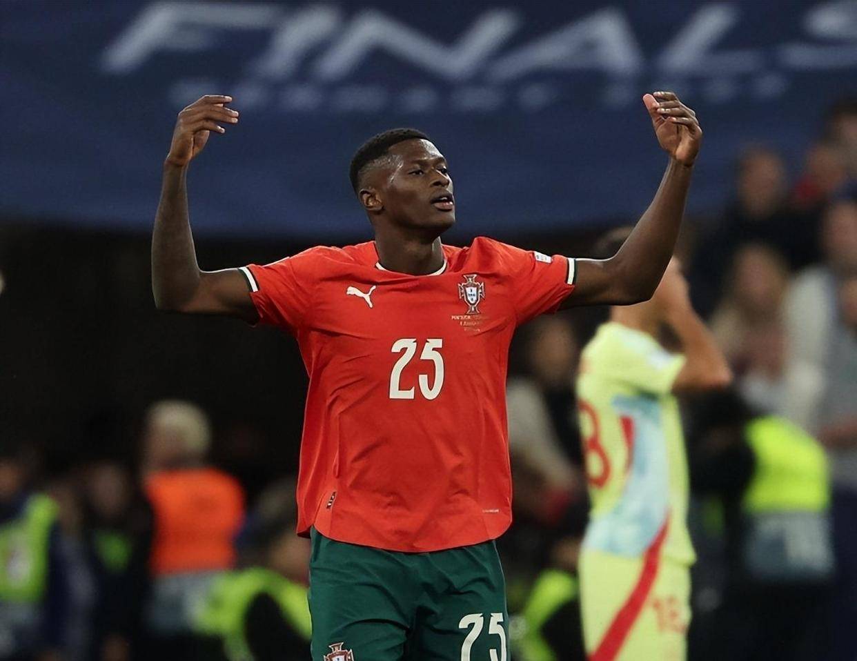 足球西甲赛程密集致伤病潮爆发