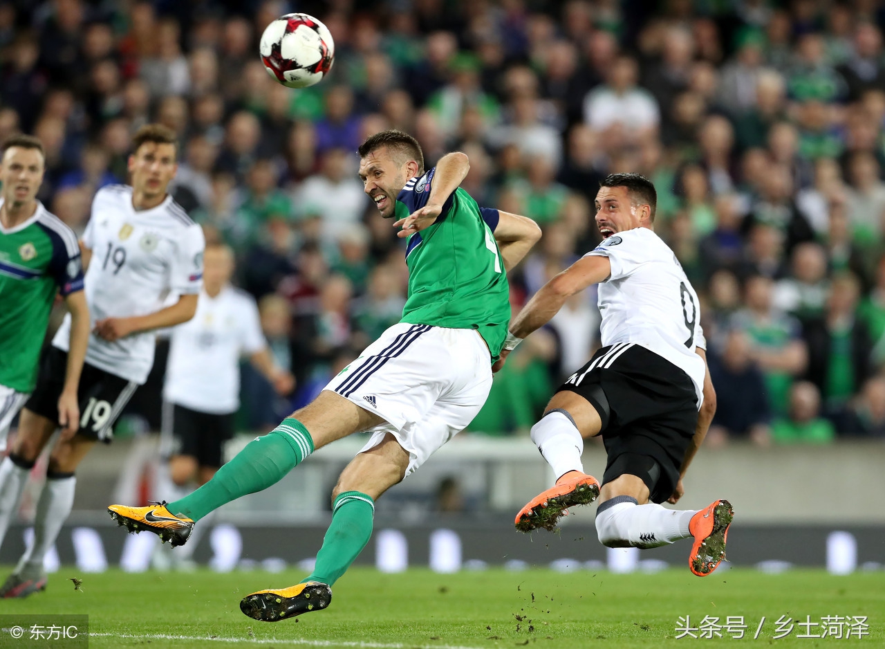 看看这些孩子踢球有没有西班牙味。 留洋联队VS萨瓦德尔友谊赛